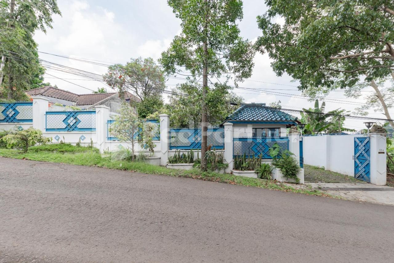 Biru Homestay Bandung Mitra Reddoorz Exterior photo